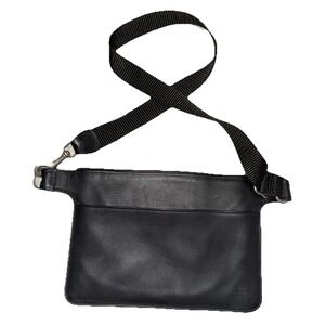 Vintage Coach Black Leather Crossbody Bag USA Made Glove Tanned Cowhide Slim Zip